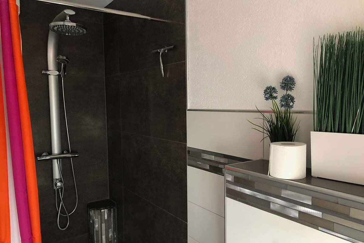 Die ebenerdige Dusche